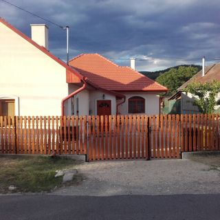 Csenkő-Pataki Vendégház Telkibánya (2)