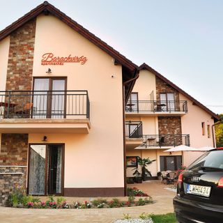 Barackvirág Apartmanház Tihany (4)