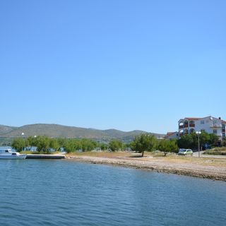 Apartments Zlatko Jadrtovac (2)