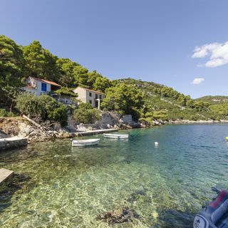 Apartments and Rooms Nike Sobra (2)