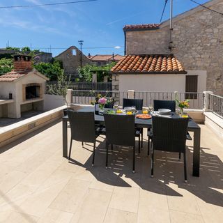 Apartment Ljerka Postira (4)