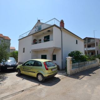 Apartment Ana Brodarica (2)