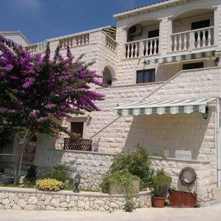 Apartments Fani Bol (2)