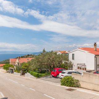 Apartments Josip Makarska (2)