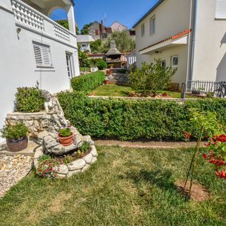 Apartments and Room Danijel Sv. Filip i Jakov (2)