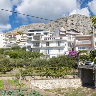 Apartments and Rooms Nikola Omis (5)