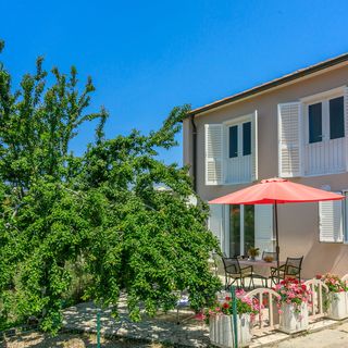 House Milenka Banjol (2)