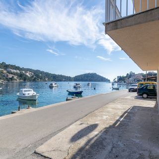 Apartments Matko Brna (5)