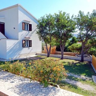 Apartments Rajko Pag (2)