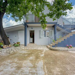 Apartment Marija Stinjan (2)