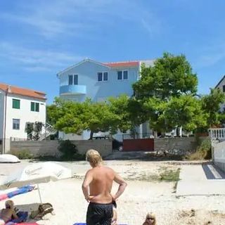 Apartment Veljko Brodarica (5)