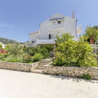 Apartments Jacky Hvar (5)