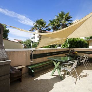 Apartments and Rooms Mladen Vodice (2)