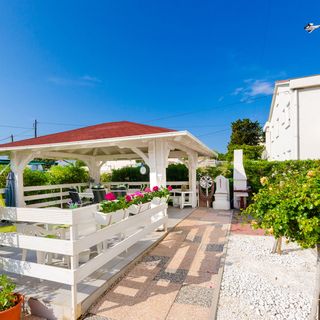 Apartments Damir Barbat (2)