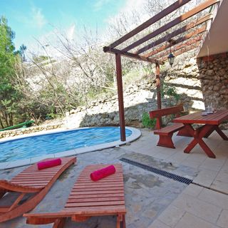 House Ivan Mimice (4)