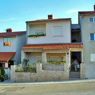 Apartment Mladen Pula (2)