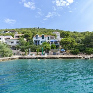 Apartments Rosa Kaprije (2)