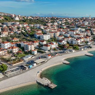 Apartments MERI Okrug Gornji (2)