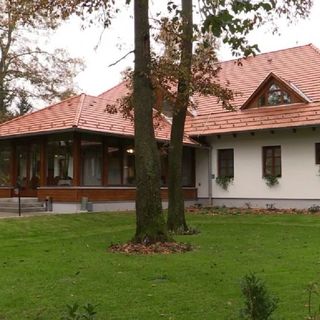 Hódoséri Vadászház Bakonyszentlászló (2)