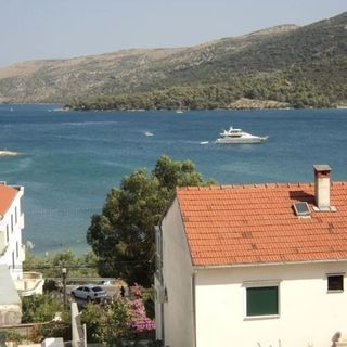 Apartmani Vukelja Marina (2)