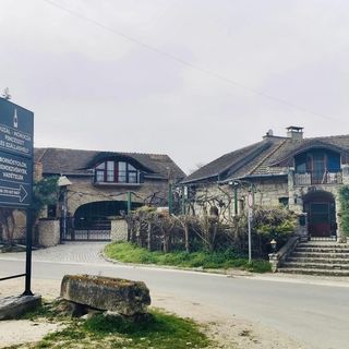 Buzál-Mórocza Pincészet és Szálláshely Etyek (2)