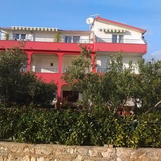 Apartmani Mare Seget Vranjica (2)