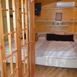 Safe House Villa Siófok (5)