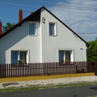 Eszter Apartmanház Balatonkeresztúr (3)