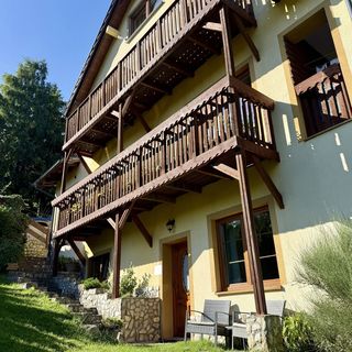 Willa Maya Karpacz (2)