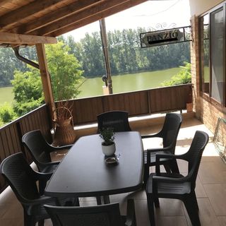 Szilvia Panzió Tolna (3)