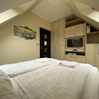 Royal Mediterran Aparthotel Siófok (3)