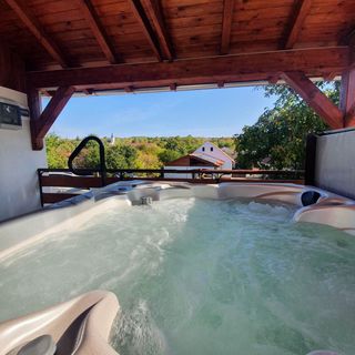 Buzás Pince Vendégház Ecséd (5)