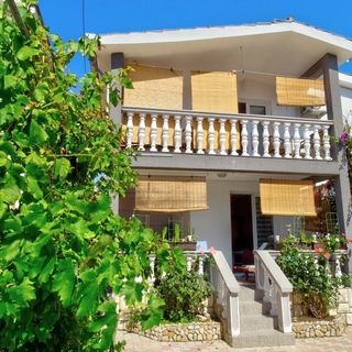 Apartment Daca Vir (2)