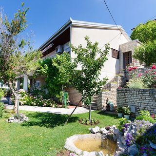 Apartment Draga Senj (2)