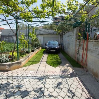 Apartments Mare Okrug Gornji (5)