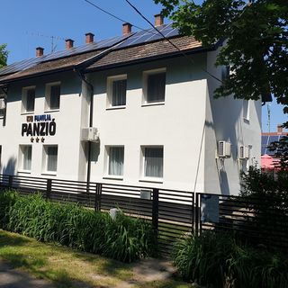 Kid Familia Panzió*** Balatonszárszó (4)