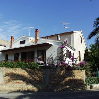 Apartments By The Sea Vis - 1170 (2)