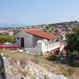 Apartmanok Parkolóhellyel Sutivan, Brac - 5654 Sutivan (2)