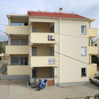 Apartmanok Parkolóhellyel Novalja, Pag - 9417 Novalja (4)