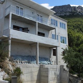Apartmanok és Szobák Parkolóhellyel Brela, Makarska - 6895 Brela (4)