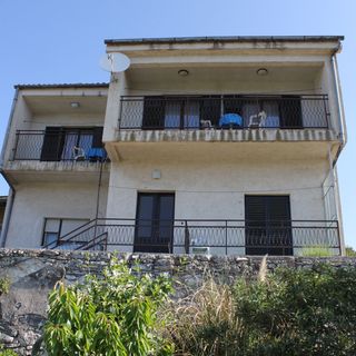 Apartmanok Parkolóhellyel Pula - 7681 (4)