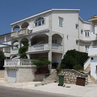 Apartmanok A Tenger Mellett Stara Novalja, Pag - 6469 Stara Novalja (3)