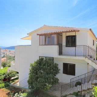 Apartmanok Parkolóhellyel Seget Vranjica, Trogir - 11273 Seget Vranjica (4)