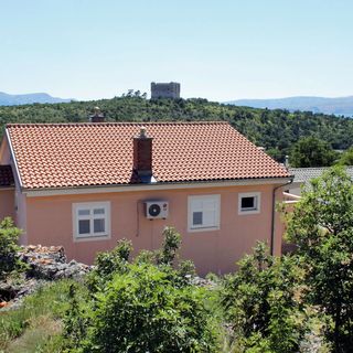 Apartmanok és Szobák Parkolóhellyel Senj - 5569 (2)