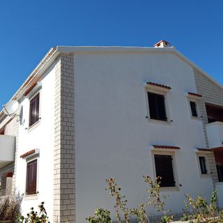 Apartmanok Parkolóhellyel Pag - 11358 (2)