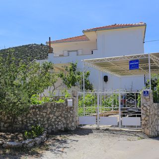 Apartmanok A Tenger Mellett Vinisce, Trogir - 11029 Vinišće (3)