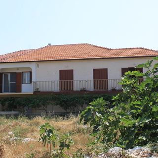 Apartmanok A Tenger Mellett Ugljan - 8257 (3)