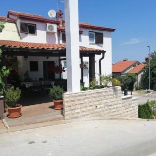 Apartments With Parking Space Dajla, Novigrad - 6935 Dajla (3)