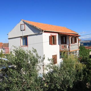 Apartments With Parking Space Tkon, Pašman - 8411 Tkon (2)