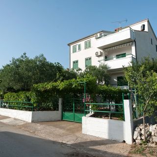 Apartmanok A Tenger Mellett Turanj, Biograd - 6445 Turanj (2)